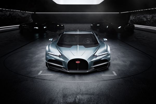 Vue de face de la Bugatti Tourbillon, hypercar hybride