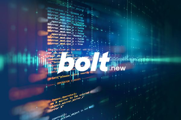 Interface Bolt.new 2025 avec un fond de code numérique et le logo Bolt.new, illustrant un outil IA développeur pour le développement full-stack et le déploiement rapide dans le navigateur.